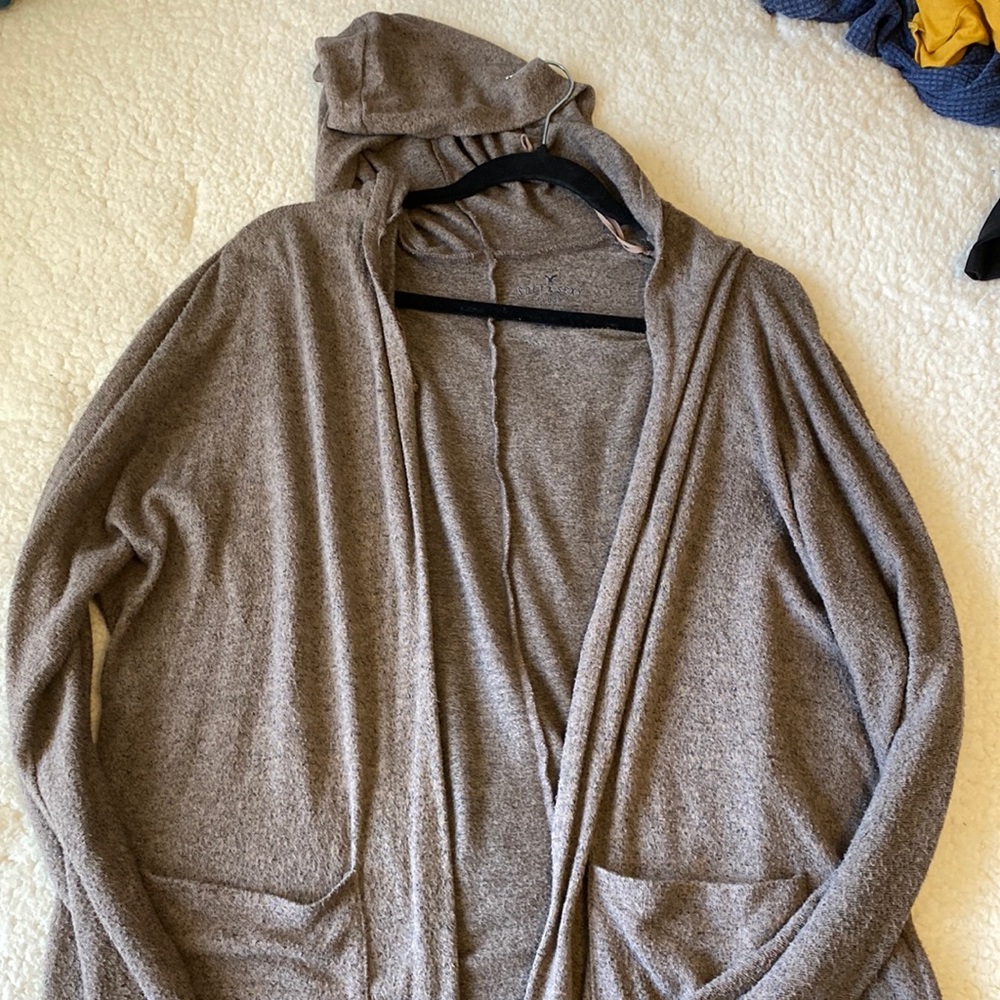 American Eagle cardigan!!